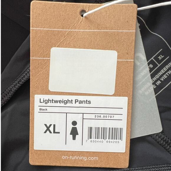 On Cloud Running Black Pull-on High Waist Pants, XL - Picture 14 of 16